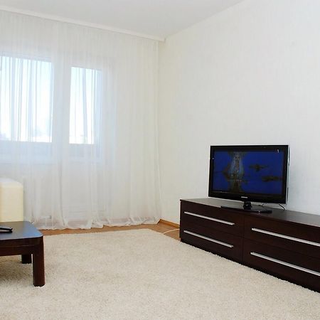 2-Komnatnye Apartamenty Alladin - Pozniaki Kyiv Exterior photo