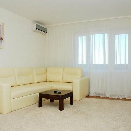 2-Komnatnye Apartamenty Alladin - Pozniaki Kyiv Exterior photo