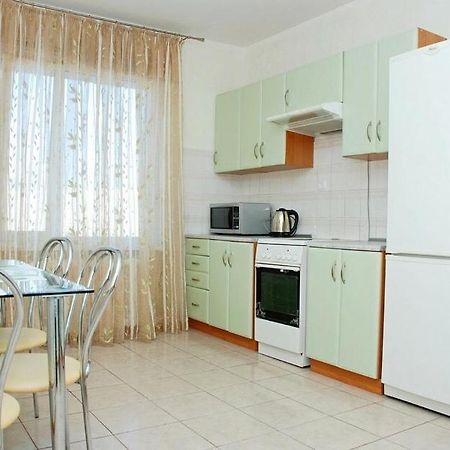 2-Komnatnye Apartamenty Alladin - Pozniaki Kyiv Exterior photo